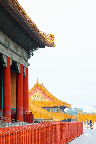 2025年龙宝宝起名大全:10个文雅脱俗好名字推荐